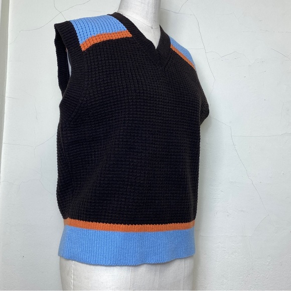 Sz. XL Marni X Uniqlo sweater vest - Picture 3 of 8